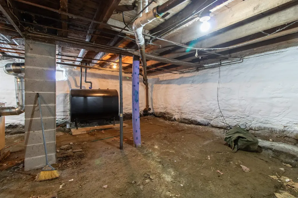 428 Coventry Street Newport City VT 05855