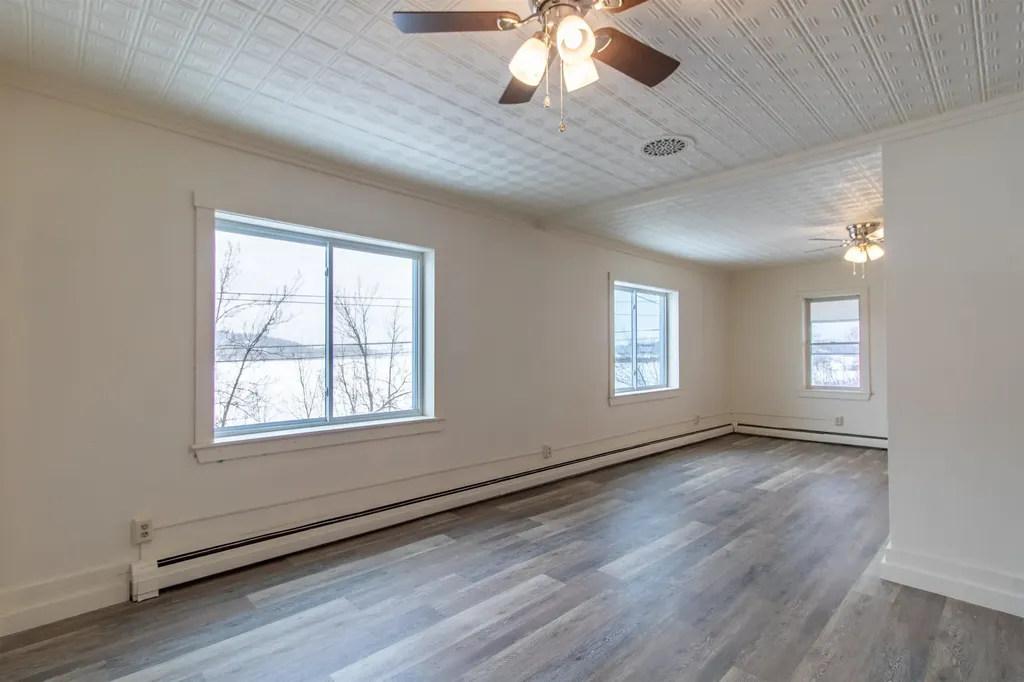 428 Coventry Street Newport City VT 05855