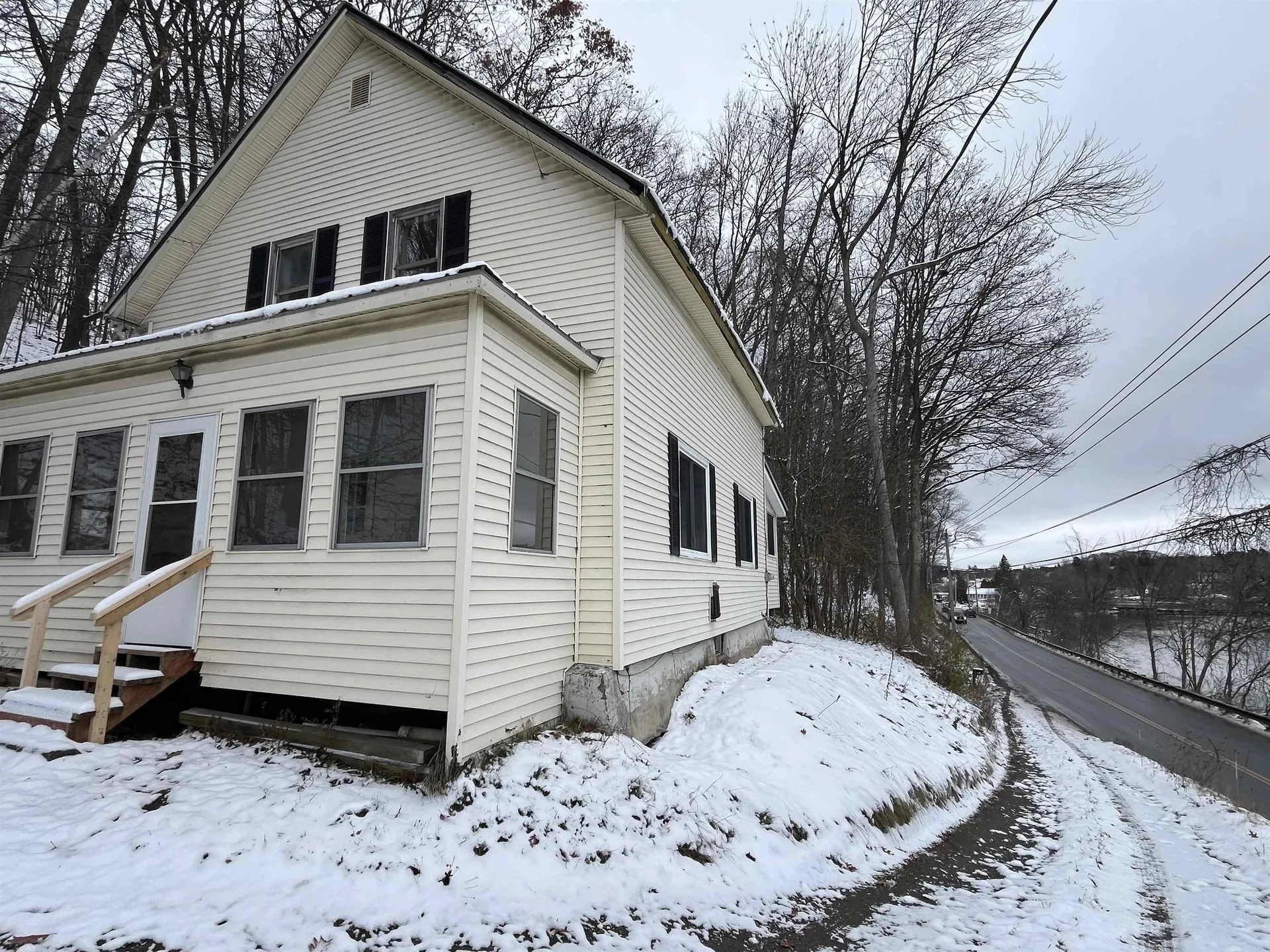 428 Coventry Street Newport City VT 05855