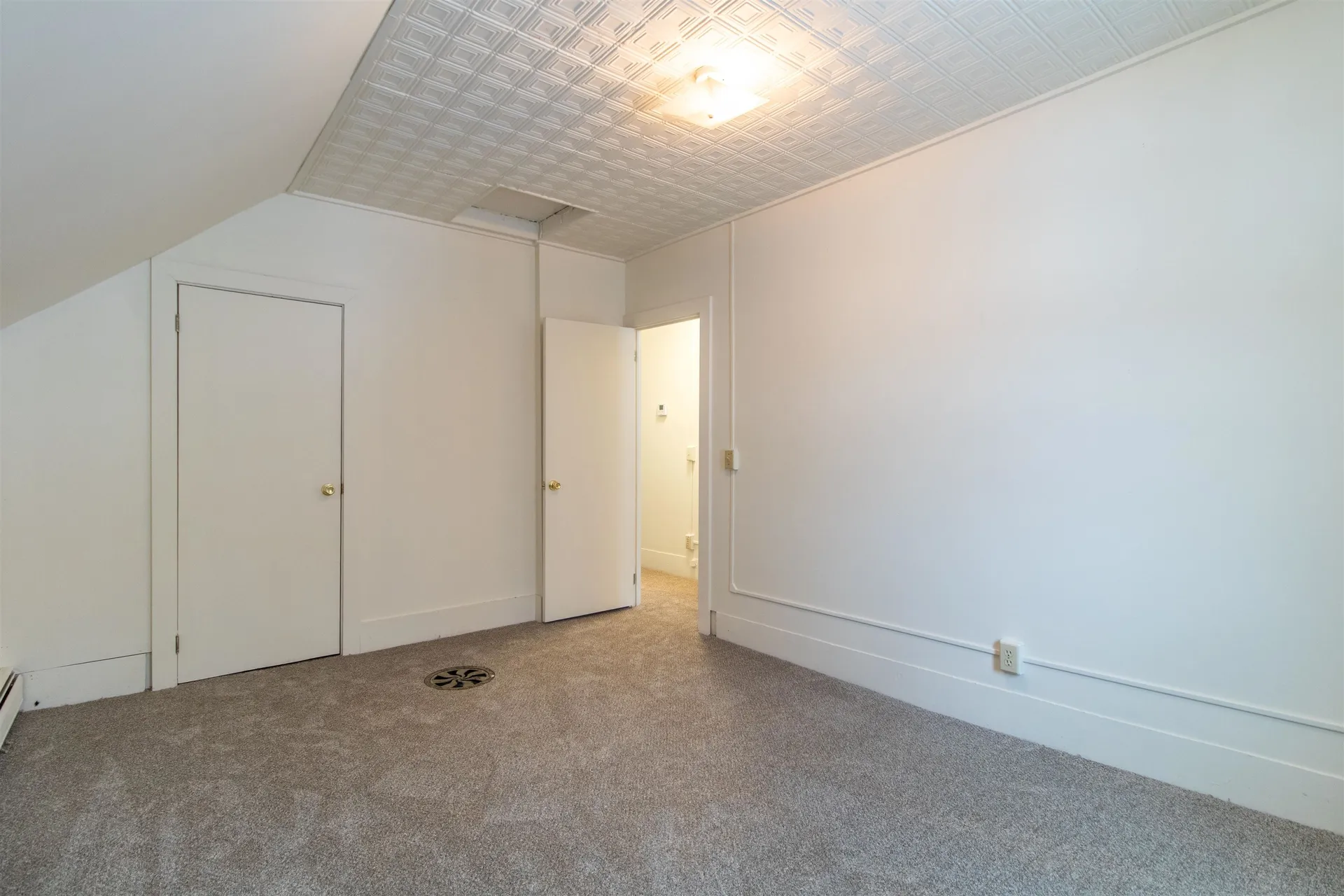 428 Coventry Street Newport City VT 05855