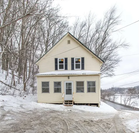 428 Coventry Street Newport City VT 05855