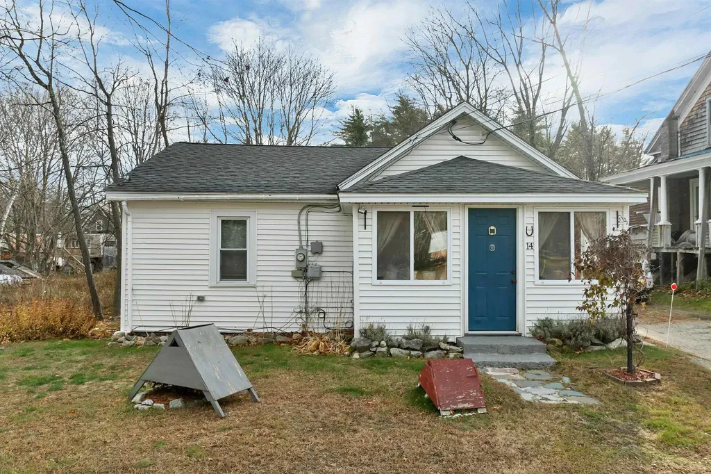 14 Folsom Road Ossipee NH 03814