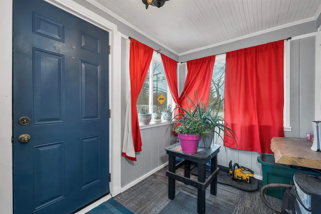 14 Folsom Road Ossipee NH 03814