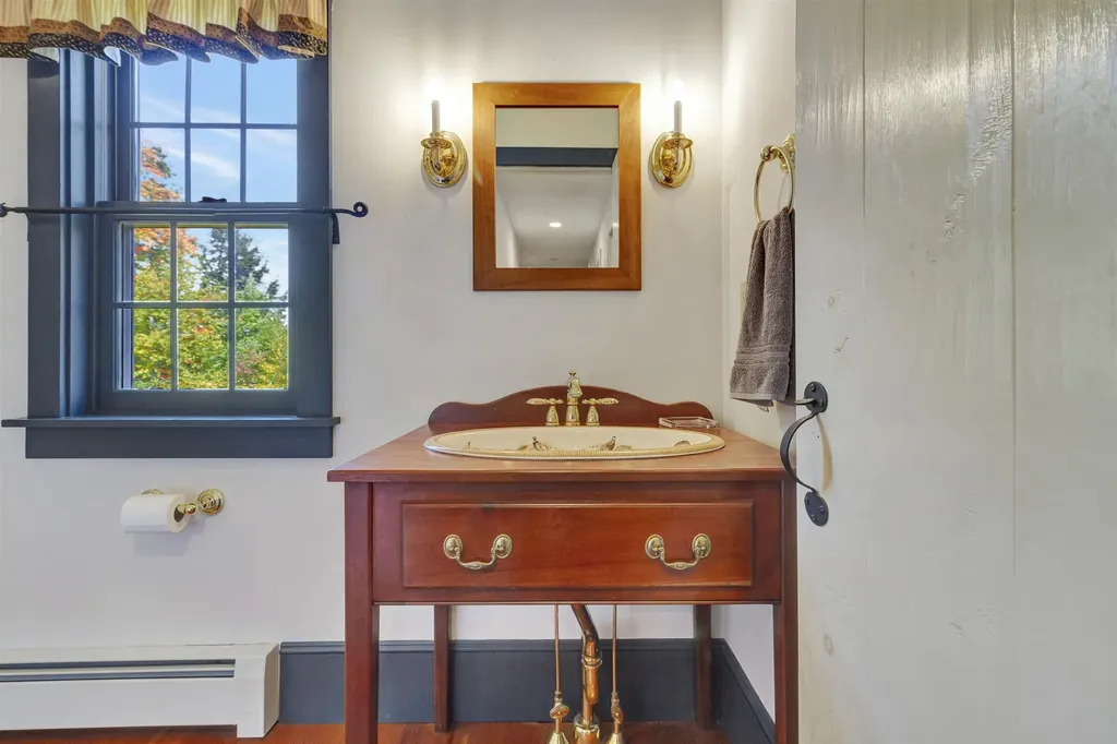 810 Quarry Road Chester VT 05143