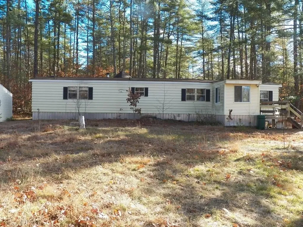 520 Green Mountain Road Effingham NH 03882