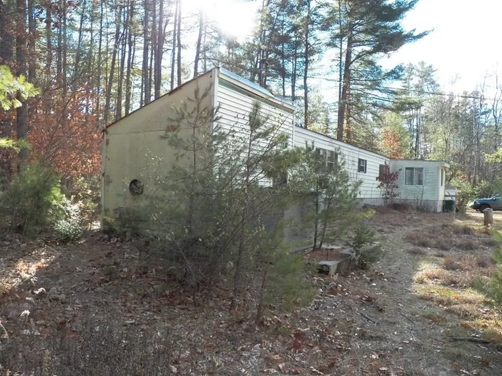 520 Green Mountain Road Effingham NH 03882