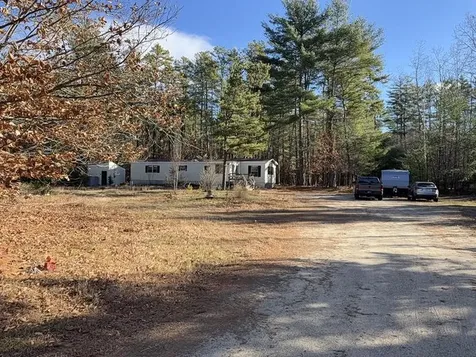 520 Green Mountain Road Effingham NH 03882