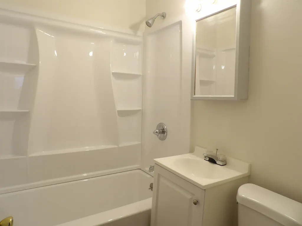 34 Stratton Road Rutland City VT 05701