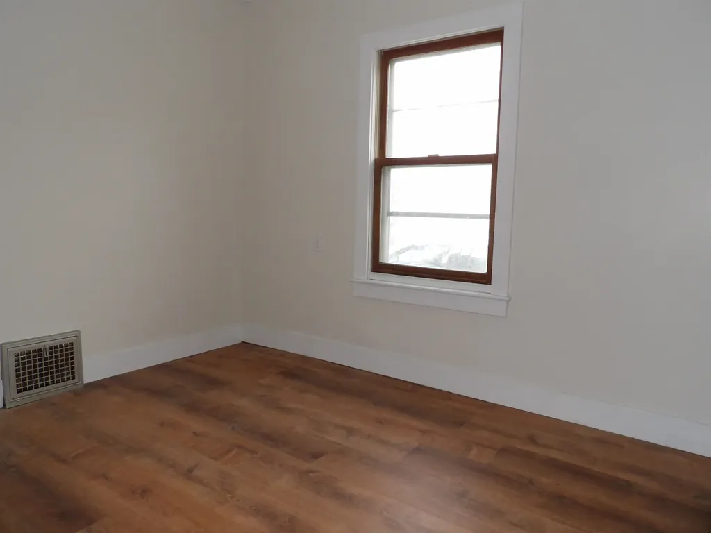 34 Stratton Road Rutland City VT 05701