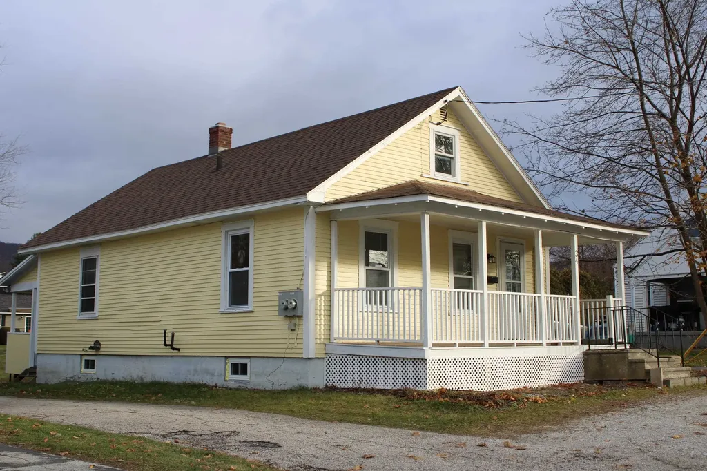 34 Stratton Road Rutland City VT 05701