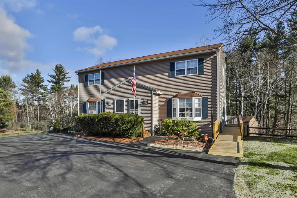 5B Mustang Court Goffstown NH 03045