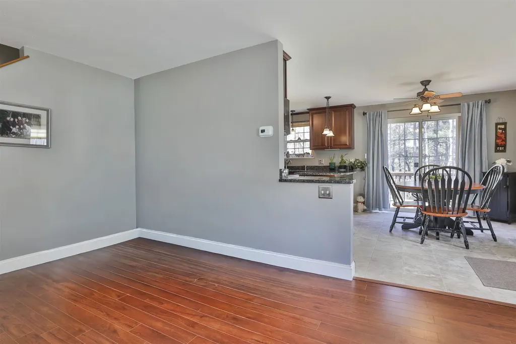 5B Mustang Court Goffstown NH 03045