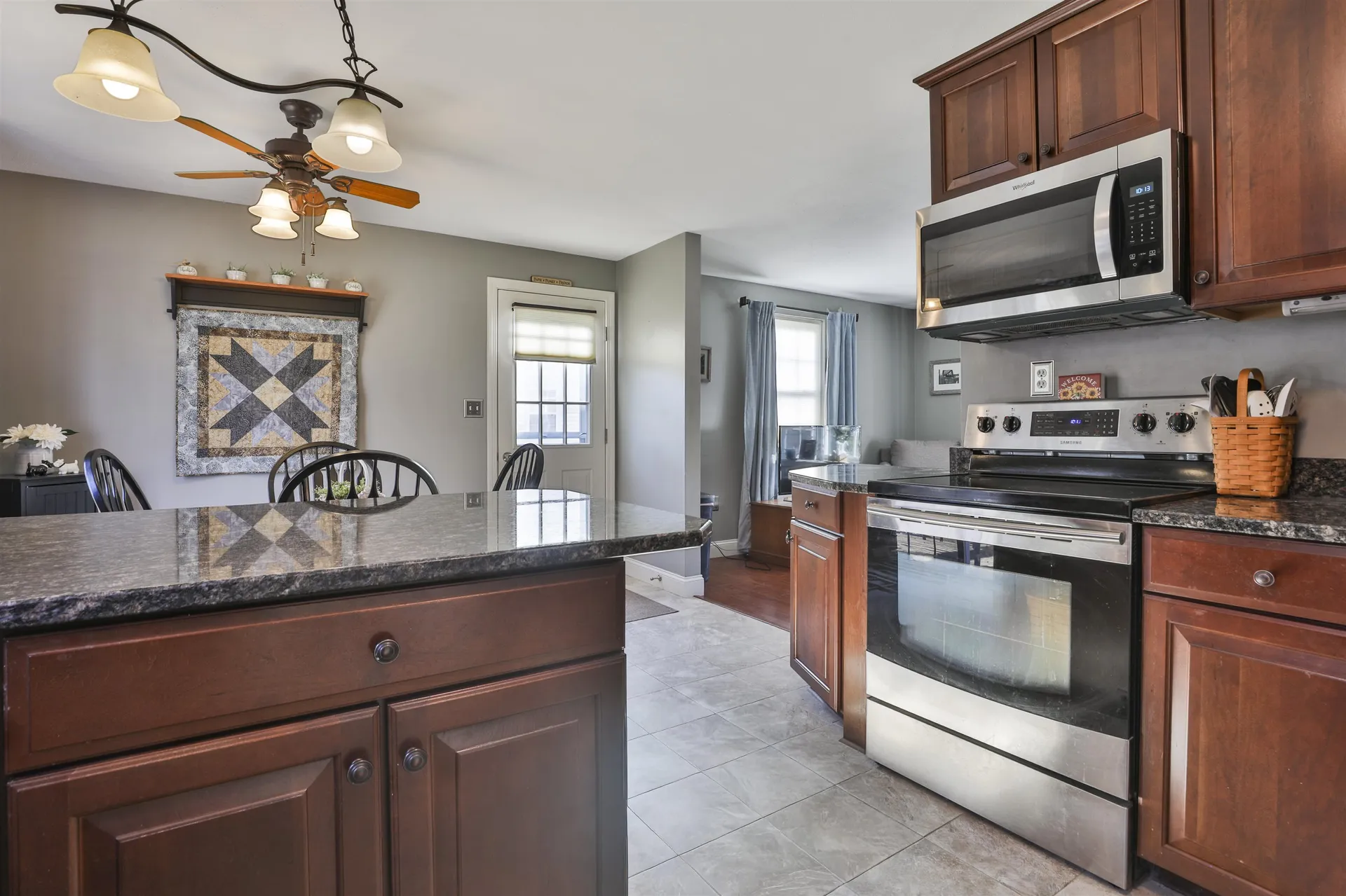 5B Mustang Court Goffstown NH 03045