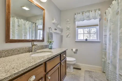 5B Mustang Court Goffstown NH 03045