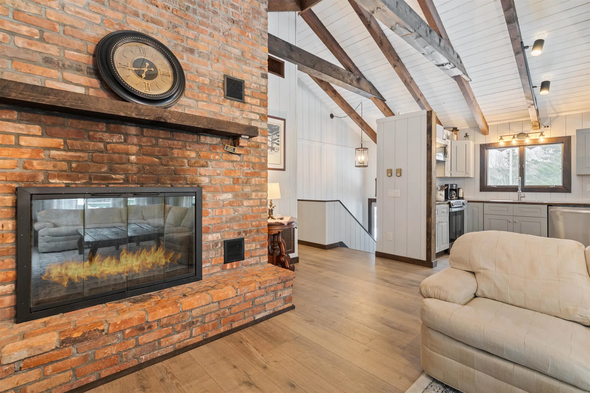 261 Handle Road Dover VT 05356