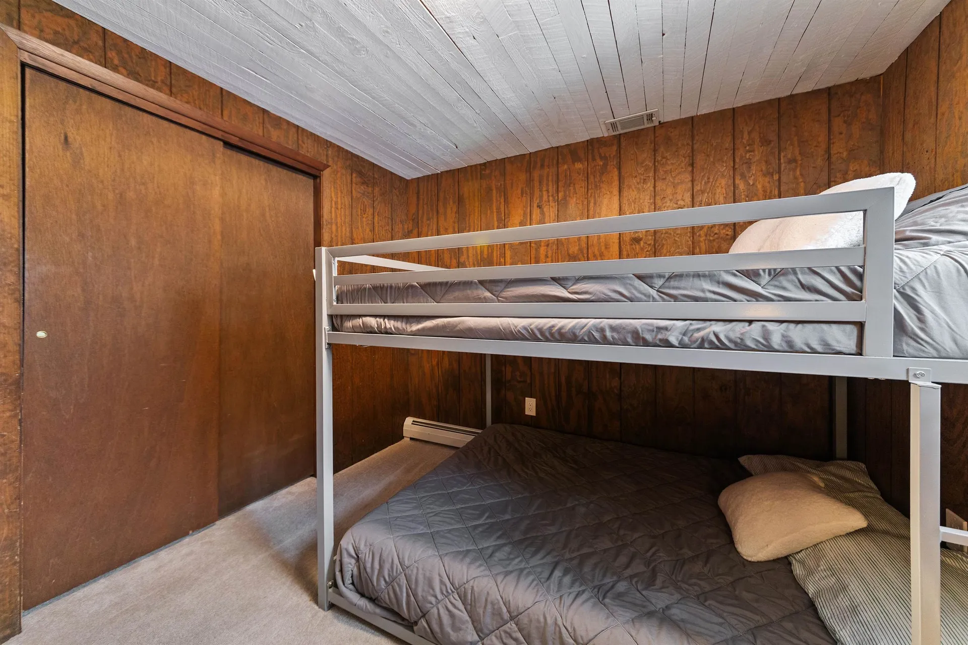 261 Handle Road Dover VT 05356