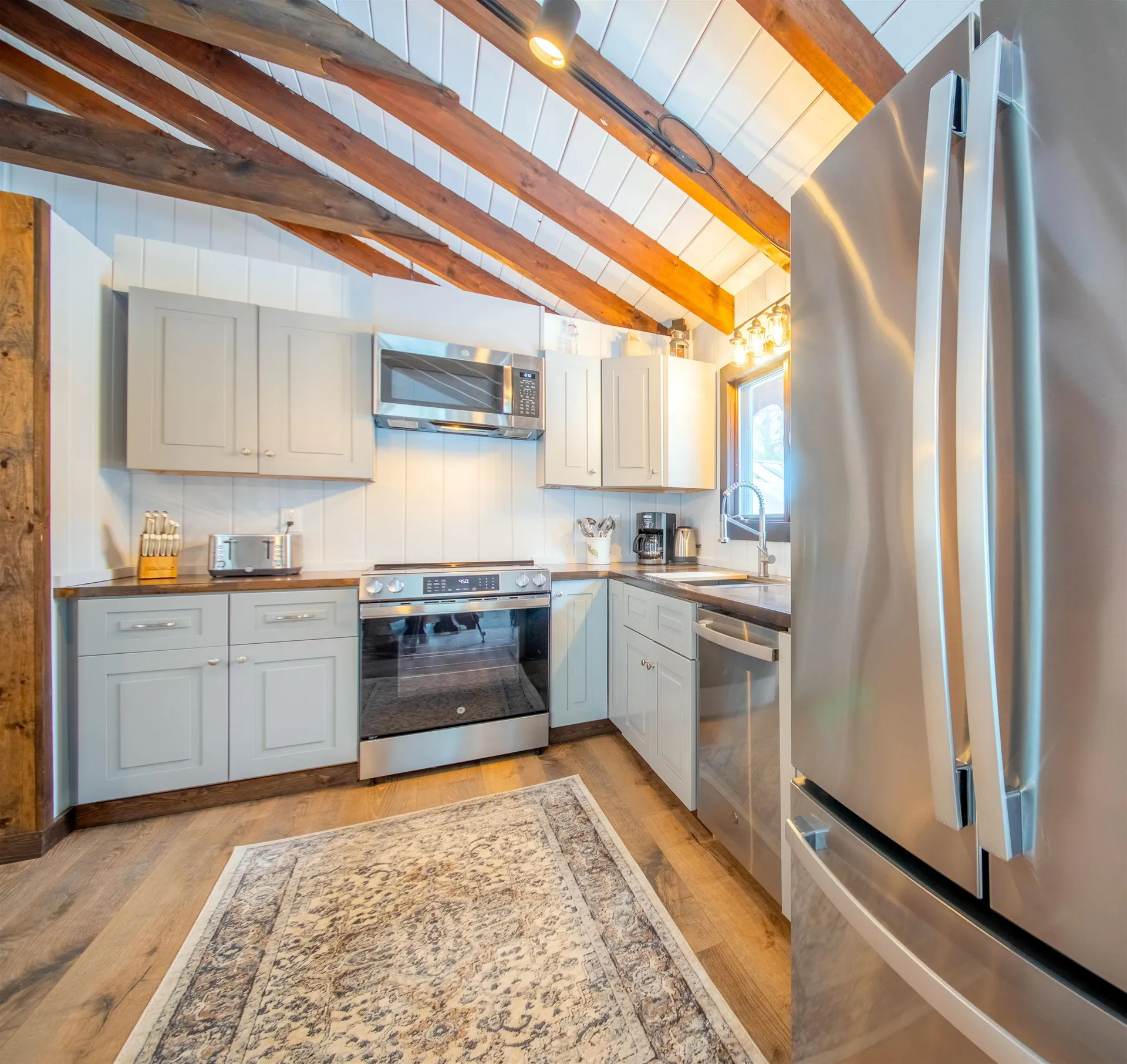 261 Handle Road Dover VT 05356