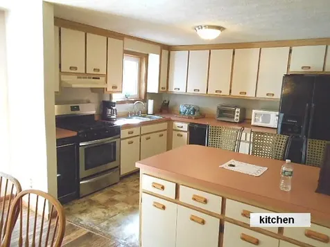 41 Westside Drive Atkinson NH 03811