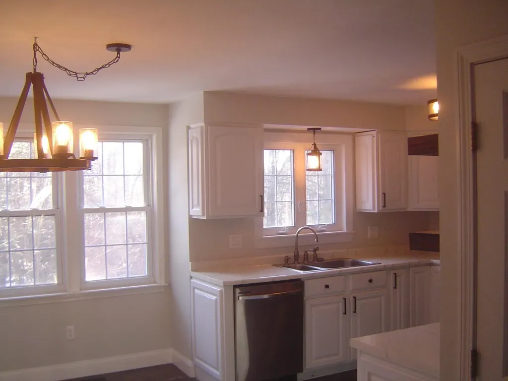 63 Derryfield Court Manchester NH 03104