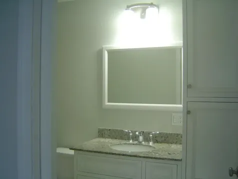 63 Derryfield Court Manchester NH 03104