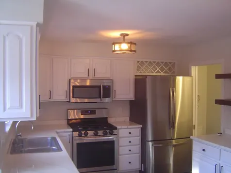 63 Derryfield Court Manchester NH 03104