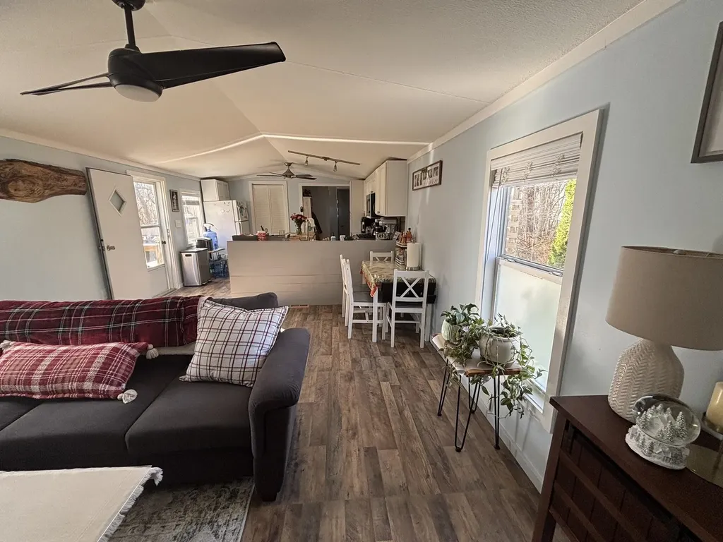 48 Lower Circle Extension Richmond VT 05477