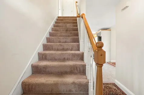 63 Dexter Street Nashua NH 03060