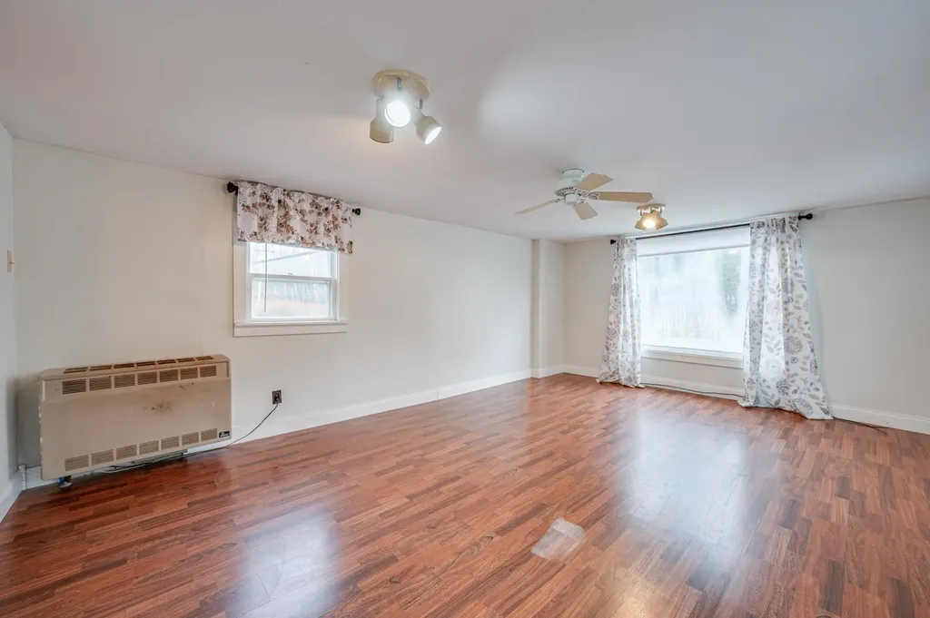 274 Edgemont Road Sunapee NH 03782