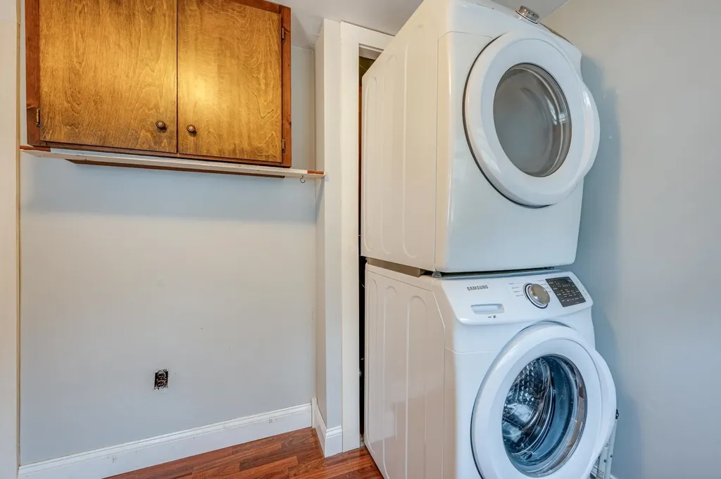 274 Edgemont Road Sunapee NH 03782