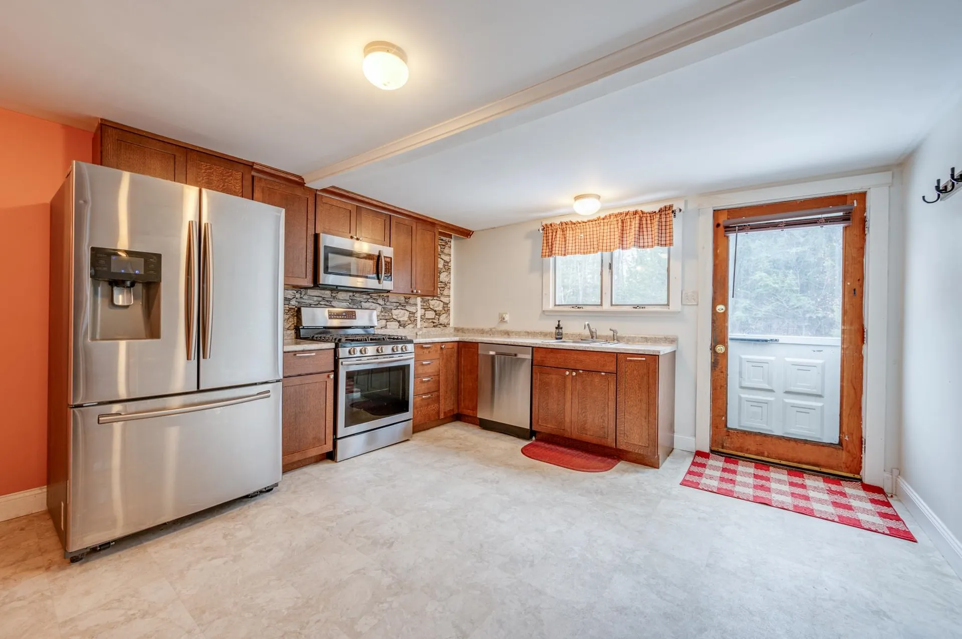 274 Edgemont Road Sunapee NH 03782