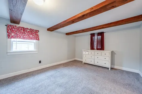 274 Edgemont Road Sunapee NH 03782