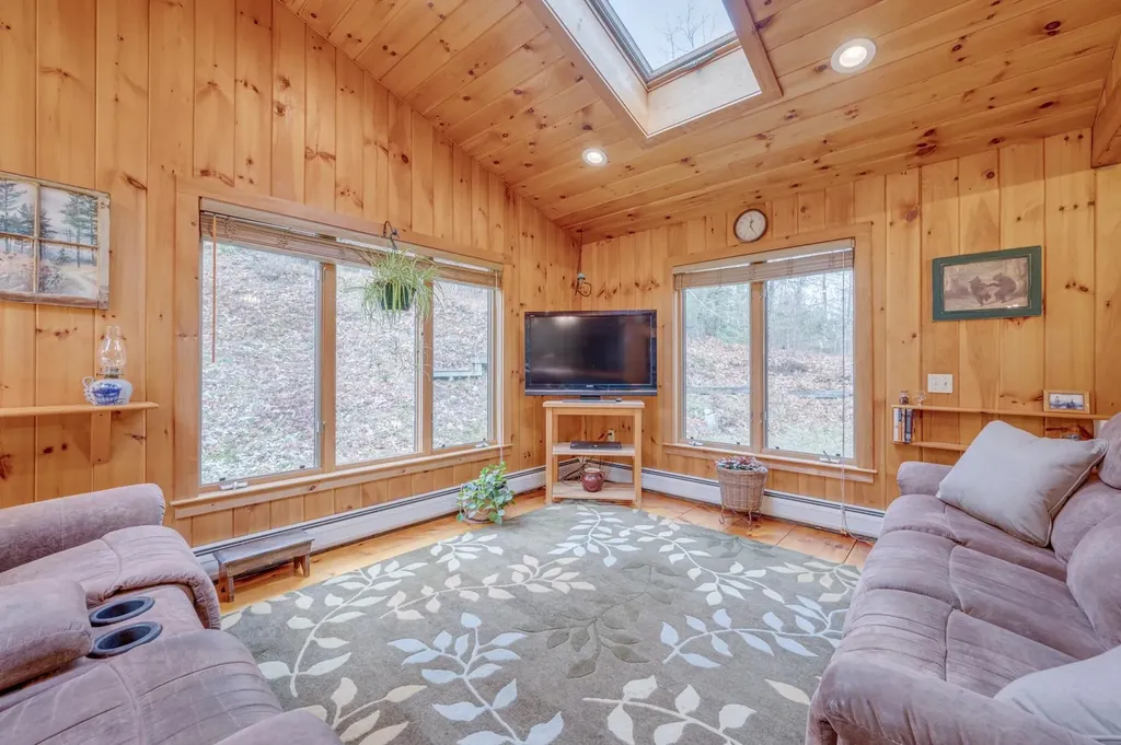 133 Nh Route 4a Wilmot NH 03287