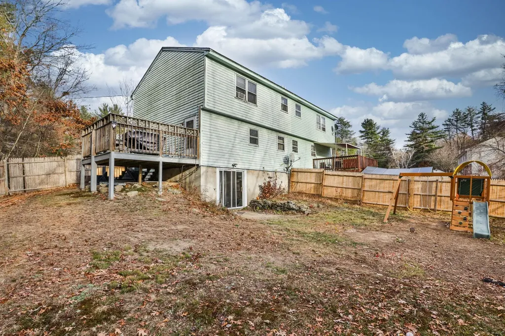 13R Gamache Road Derry NH 03038