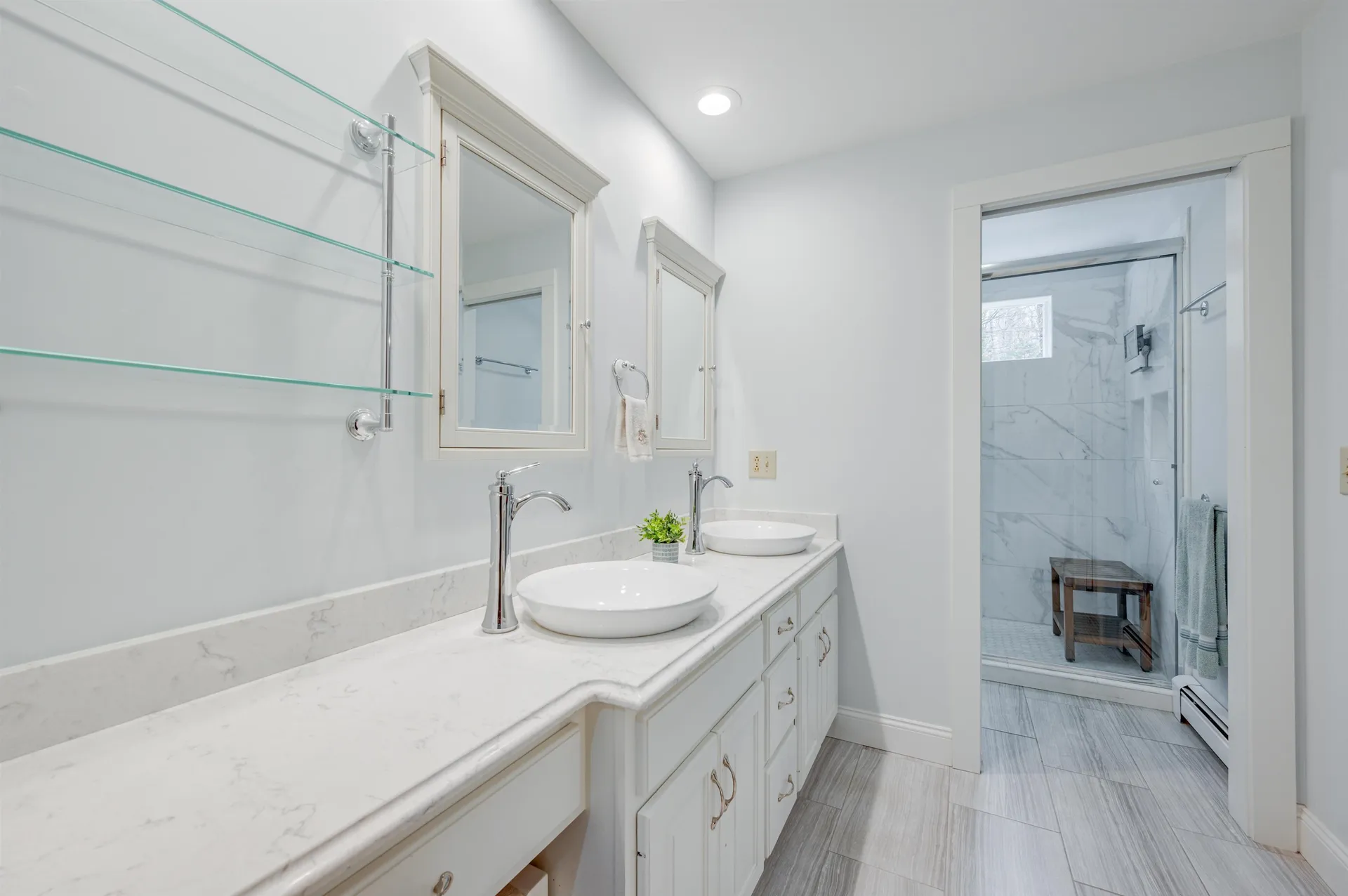 27 Pipers Glen New London NH 03257