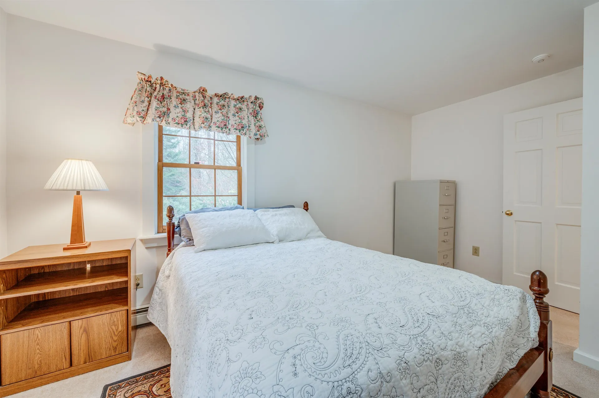 27 Pipers Glen New London NH 03257