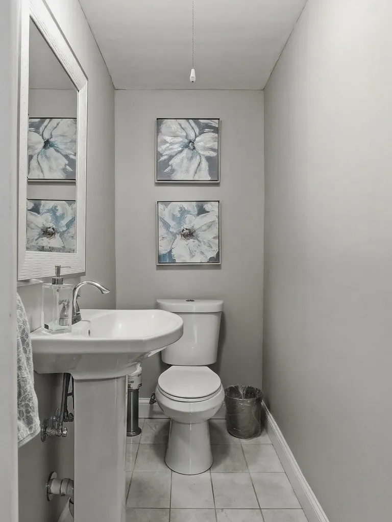 74 Speare Road Hudson NH 03051