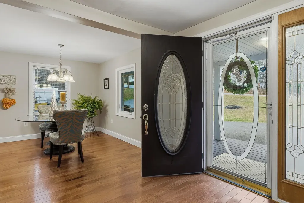 74 Speare Road Hudson NH 03051