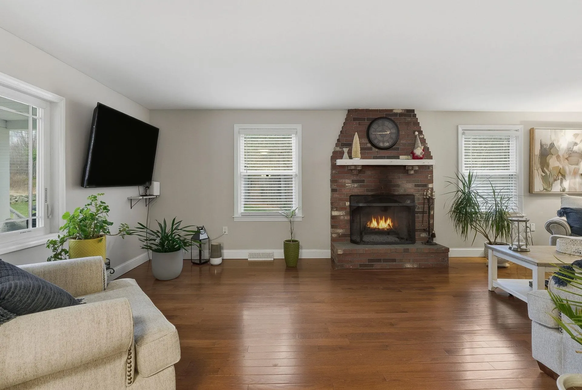 74 Speare Road Hudson NH 03051