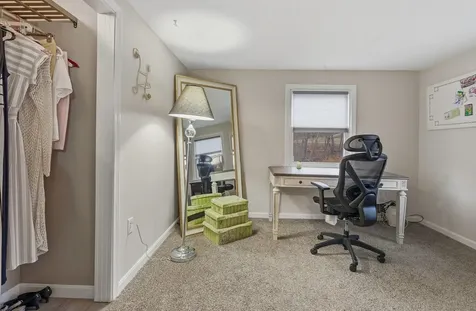 74 Speare Road Hudson NH 03051