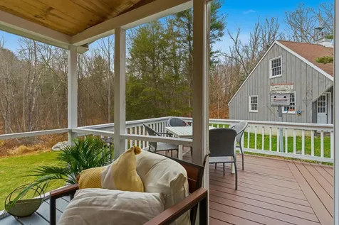 74 Speare Road Hudson NH 03051