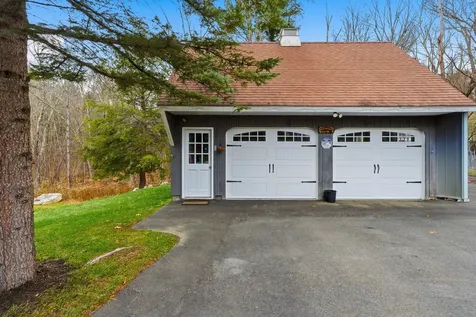 74 Speare Road Hudson NH 03051