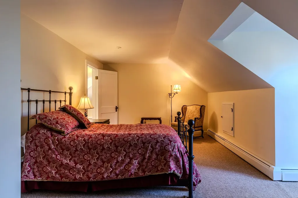 490 Barnumville Road Manchester VT 05255