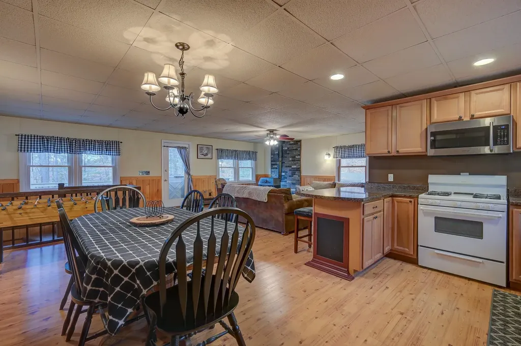 30 Middle Shore Drive Madison NH 03849