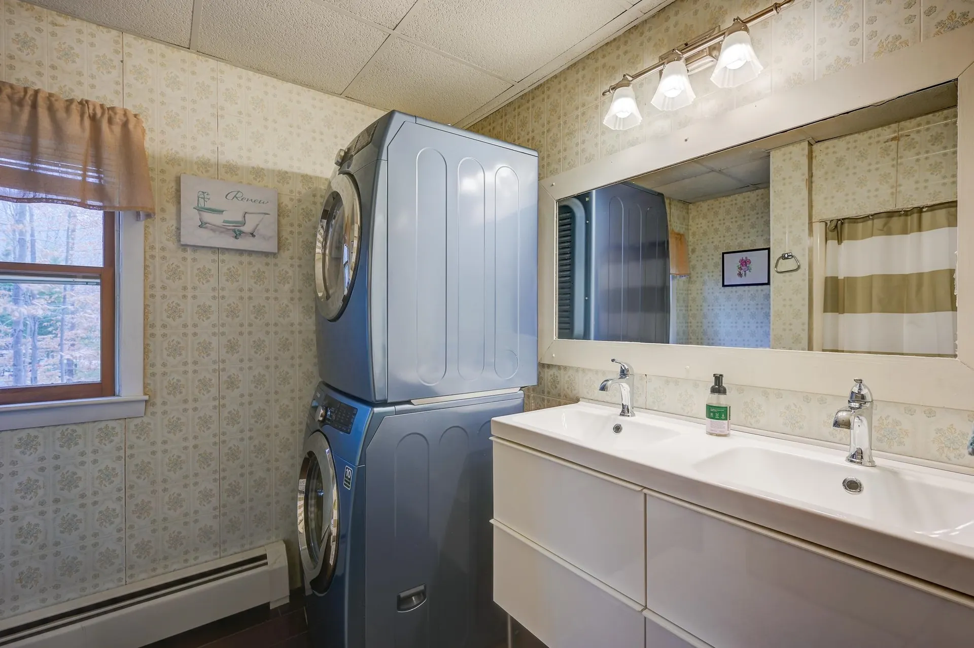 30 Middle Shore Drive Madison NH 03849