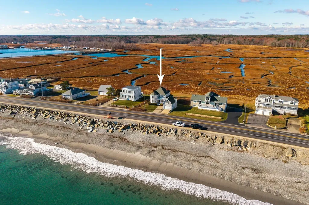 1643 Ocean Boulevard Rye NH 03870