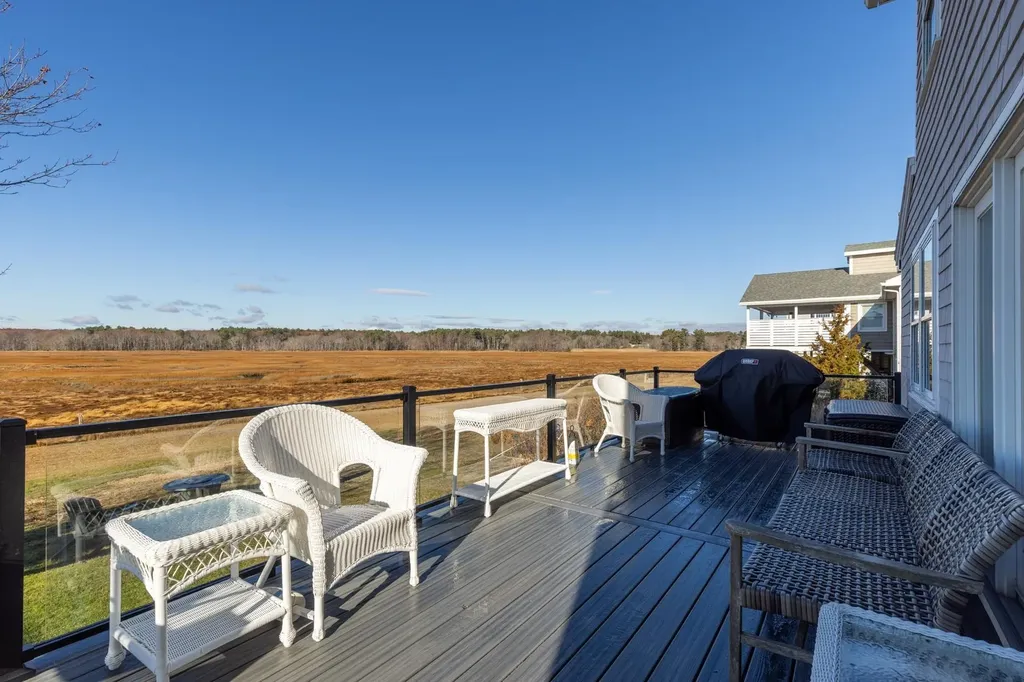 1643 Ocean Boulevard Rye NH 03870