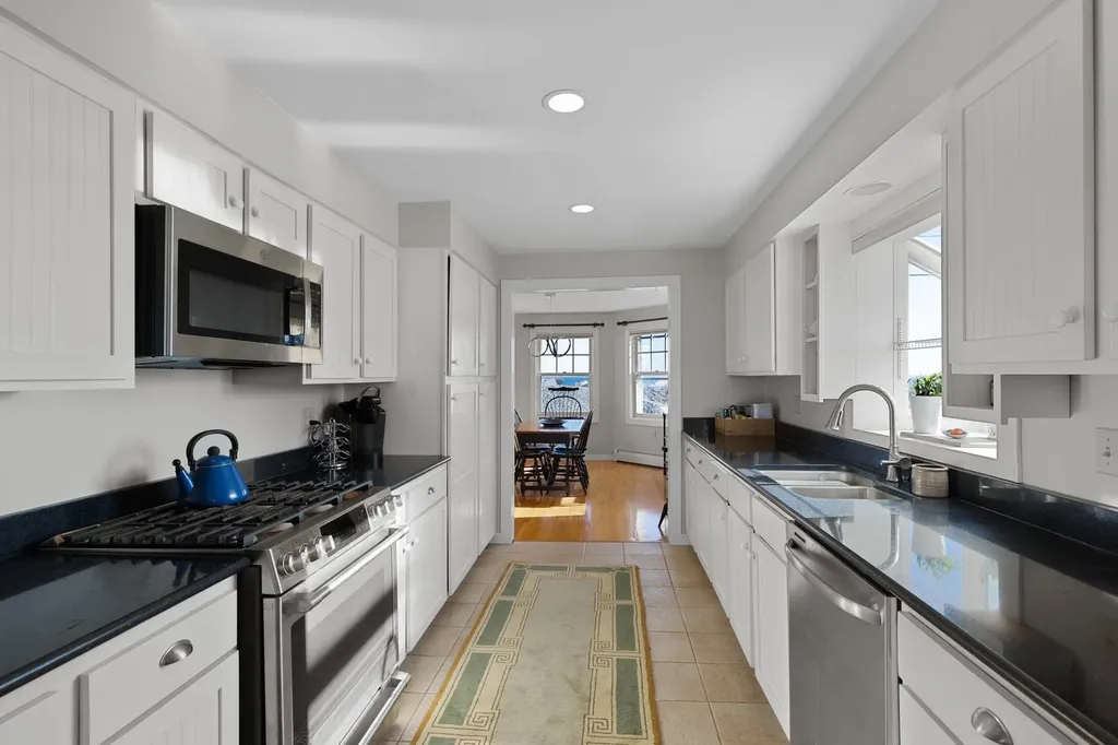 1643 Ocean Boulevard Rye NH 03870