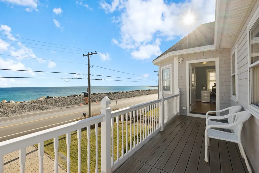 1643 Ocean Boulevard Rye NH 03870