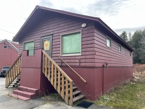 2152 N Main Street Londonderry VT 05148