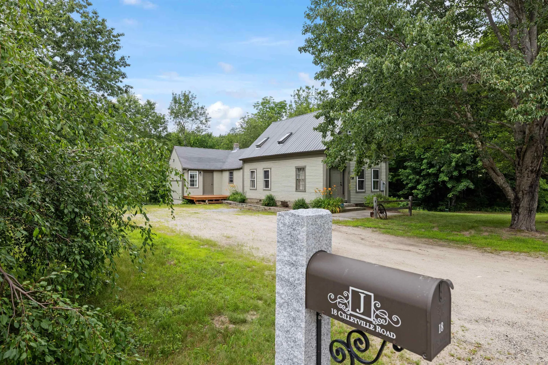 18 Cilleyville Road Andover NH 03216